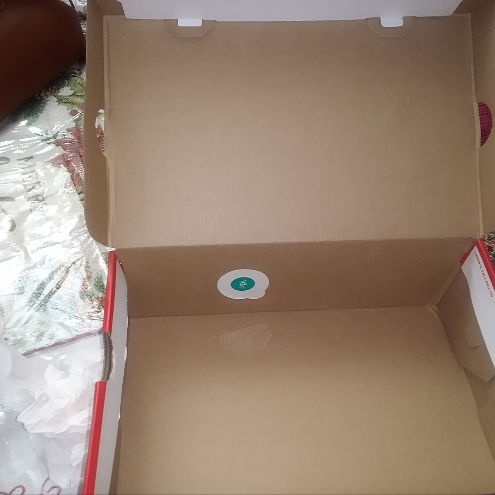 Empty Nike box - Picture 2 of 4